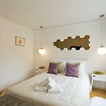 Host Wise - Amazing Comfy Flat With Balcony * 马托西纽什