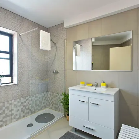 Apartmán Host Wise - Amazing Comfy Flat With Balcony Matosinhos (Porto)