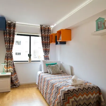 Host Wise - Amazing Comfy Flat With Balcony * Matosinhos (Porto)