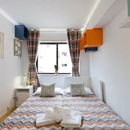 Host Wise - Amazing Comfy Flat With Balcony * Matosinhos (Porto)