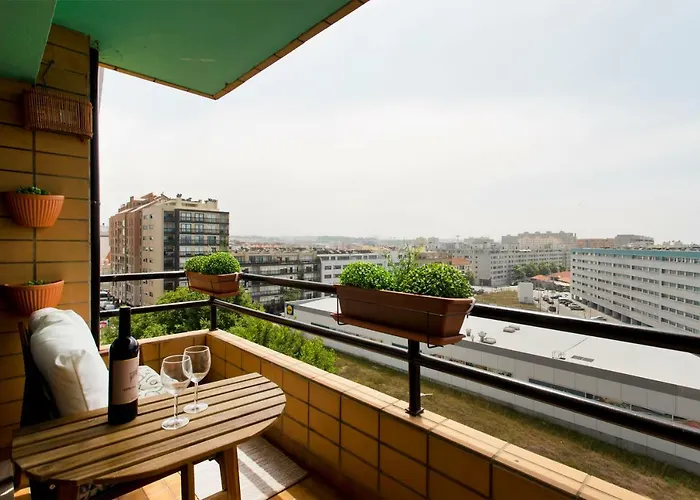 Apartamento Host Wise - Amazing Comfy Flat With Balcony *