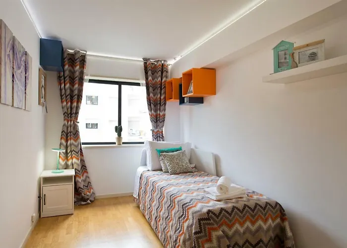 Host Wise - Amazing Comfy Flat With Balcony * Matosinhos (Porto)