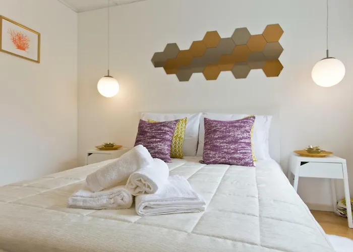 Host Wise - Amazing Comfy Flat With Balcony * Matosinhos (Porto)